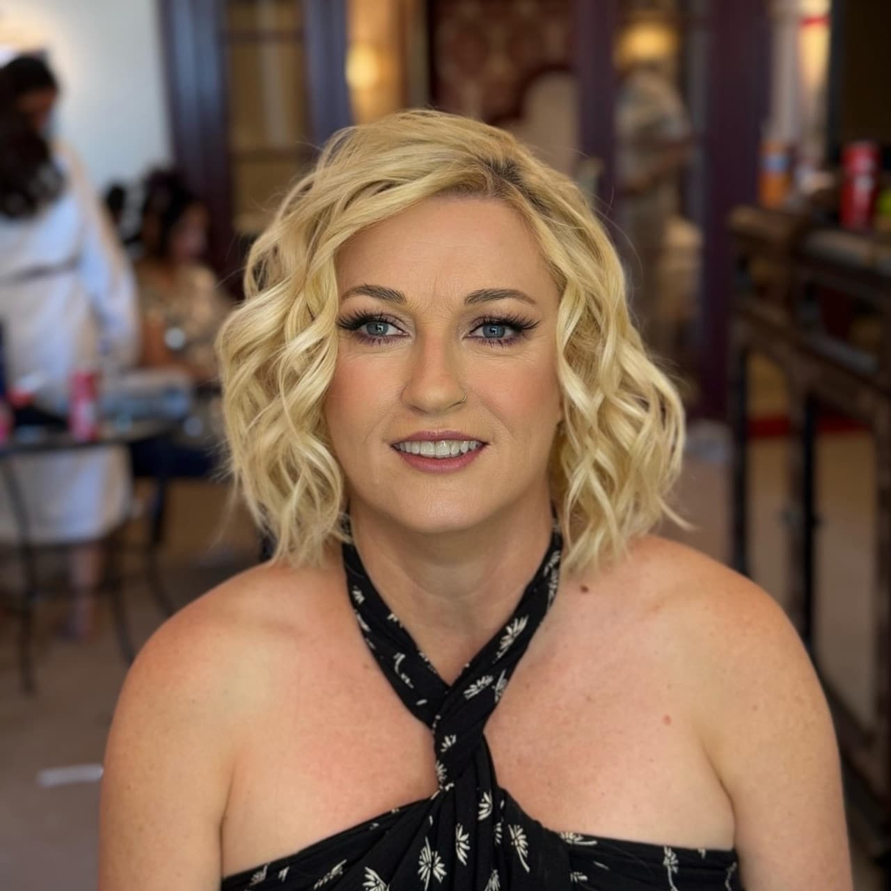 Bouncy blowout curls hair styling Los Angeles | LA Makeup Studio